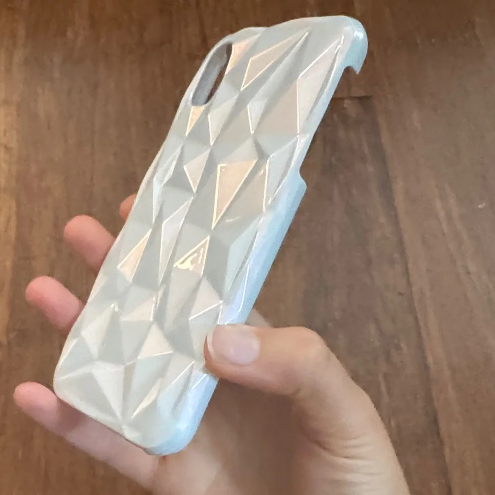 FREE🌟Y2K Pearl Apple iPhone X 10 Prism Geometric 3D White Holographic Phone Case